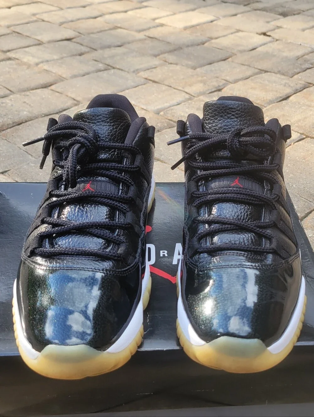 Jordan 11 Retro Low '72-10'